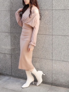 レイヤード風ニットタイトワンピース ニットワンピース ワンピース Miia ミーア Roomy S Web Store 公式通販 Roomy S Web Store ルーミィーズウェブストア