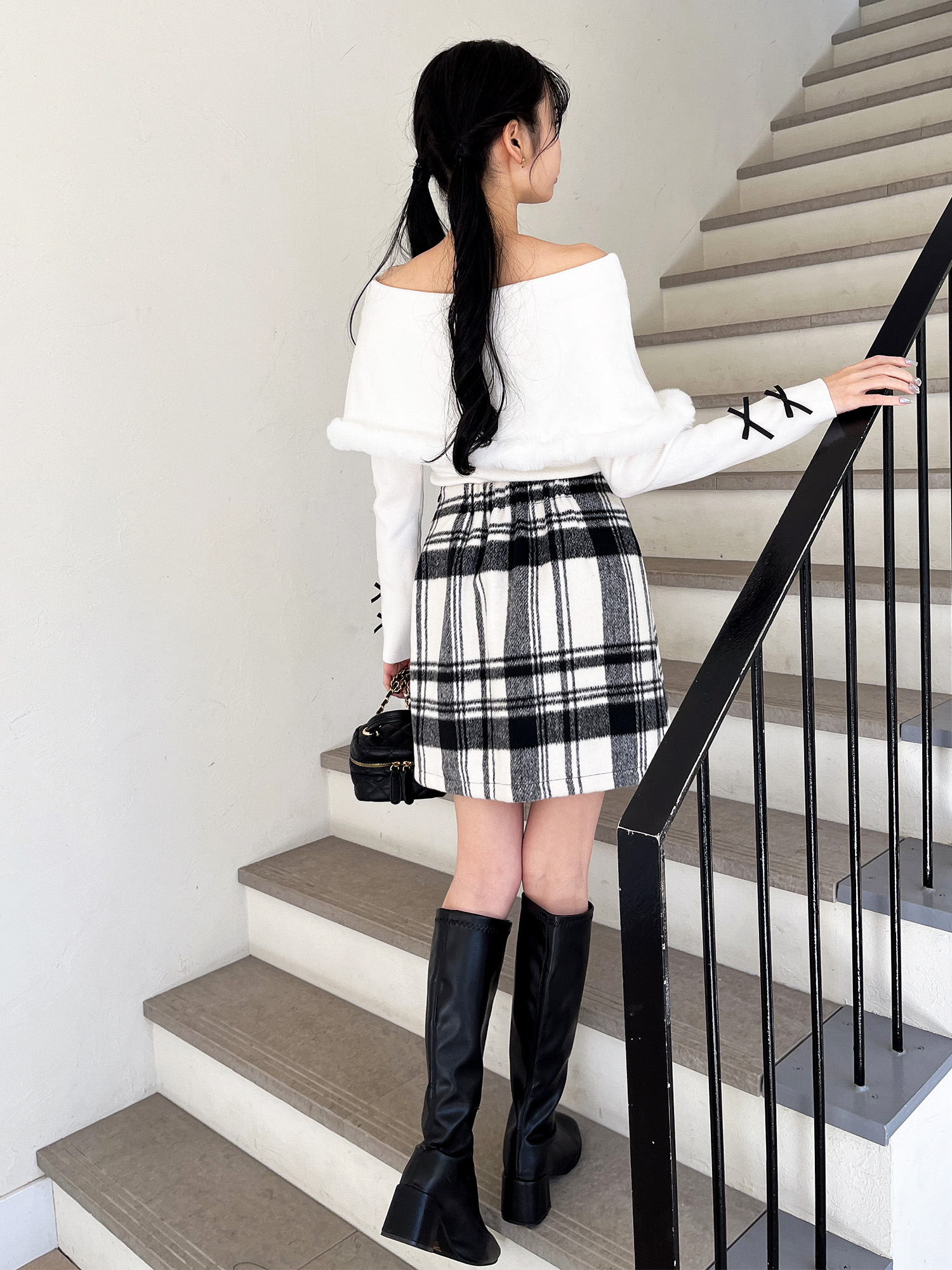 選べるレディース服3点福袋対象商品 グラヴネップ ベスト ニット（返品交換ギフト包装不可）レディース 女性  9号 Mサイズ 秋 春 骨格ストレート オフショルファー付きニット｜ニット｜トップス｜MIIA（ミーア