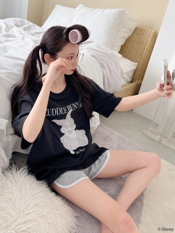 MIIA(ミーア) |【Disney/バンビ】グラフィックプリントビッグTシャツ(ブラック)