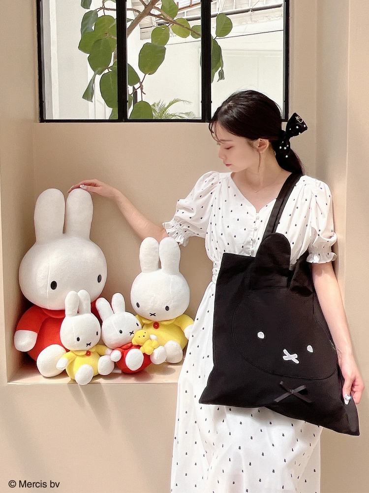新品未使用 マイアミ購入 たっぷり優雅なフレア綺麗色エメラルドブルー 