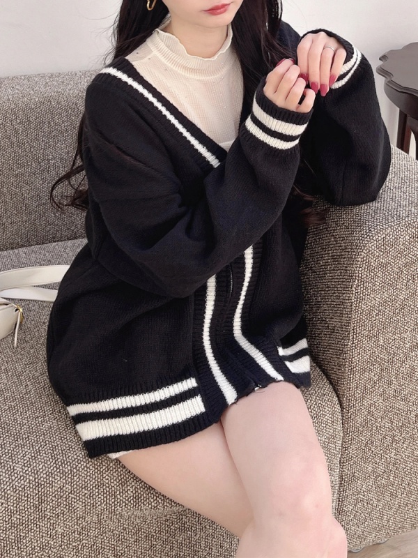 MIIA(ミーア) |ラインジップニットセットアップ