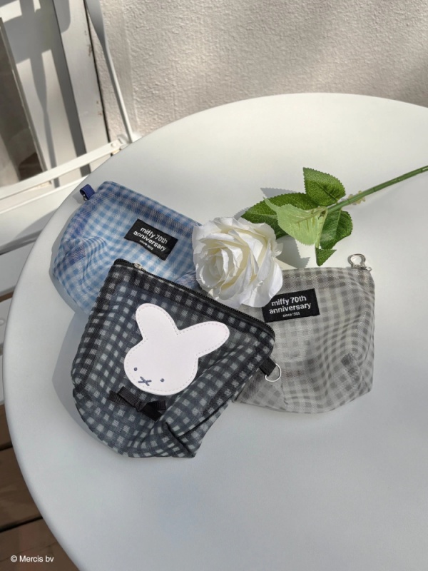 miffy ギンガムメッシュポーチ(ブルー)