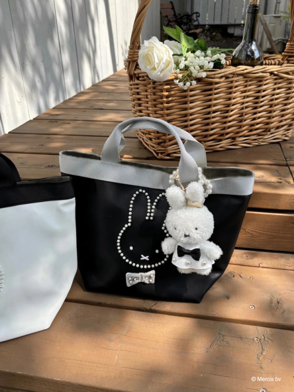miffy パールトリミングバッグ(オフホワイト)