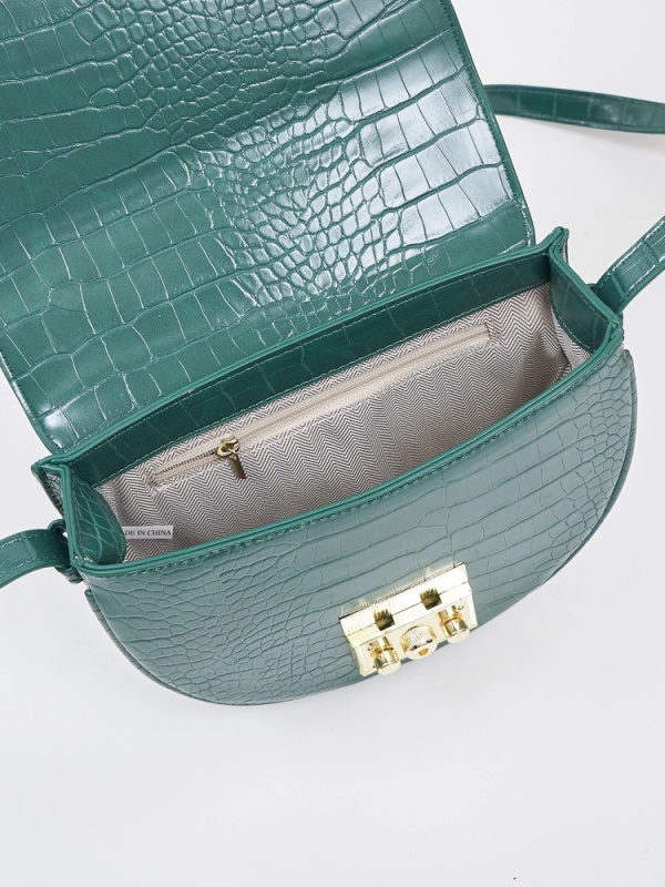 ROYAL PARTY(ロイヤルパーティ) |クロコ風型押しショルダーBAG