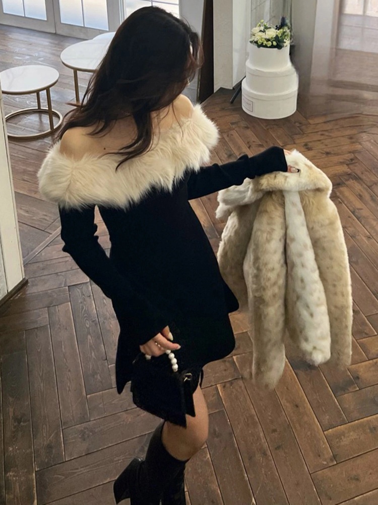 オフショルファーミニニットドレス｜ニットワンピース｜ワンピース  