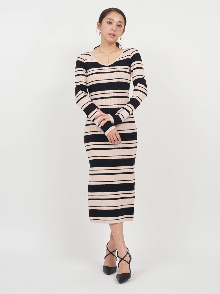 ウォッシャブルVネック長袖ニットロングワンピース｜ニットワンピース  