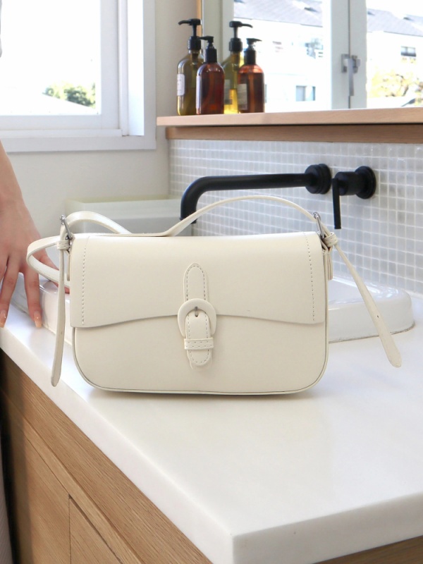 ROYAL PARTY(ロイヤルパーティ) |バックルフラップショルダーBAG