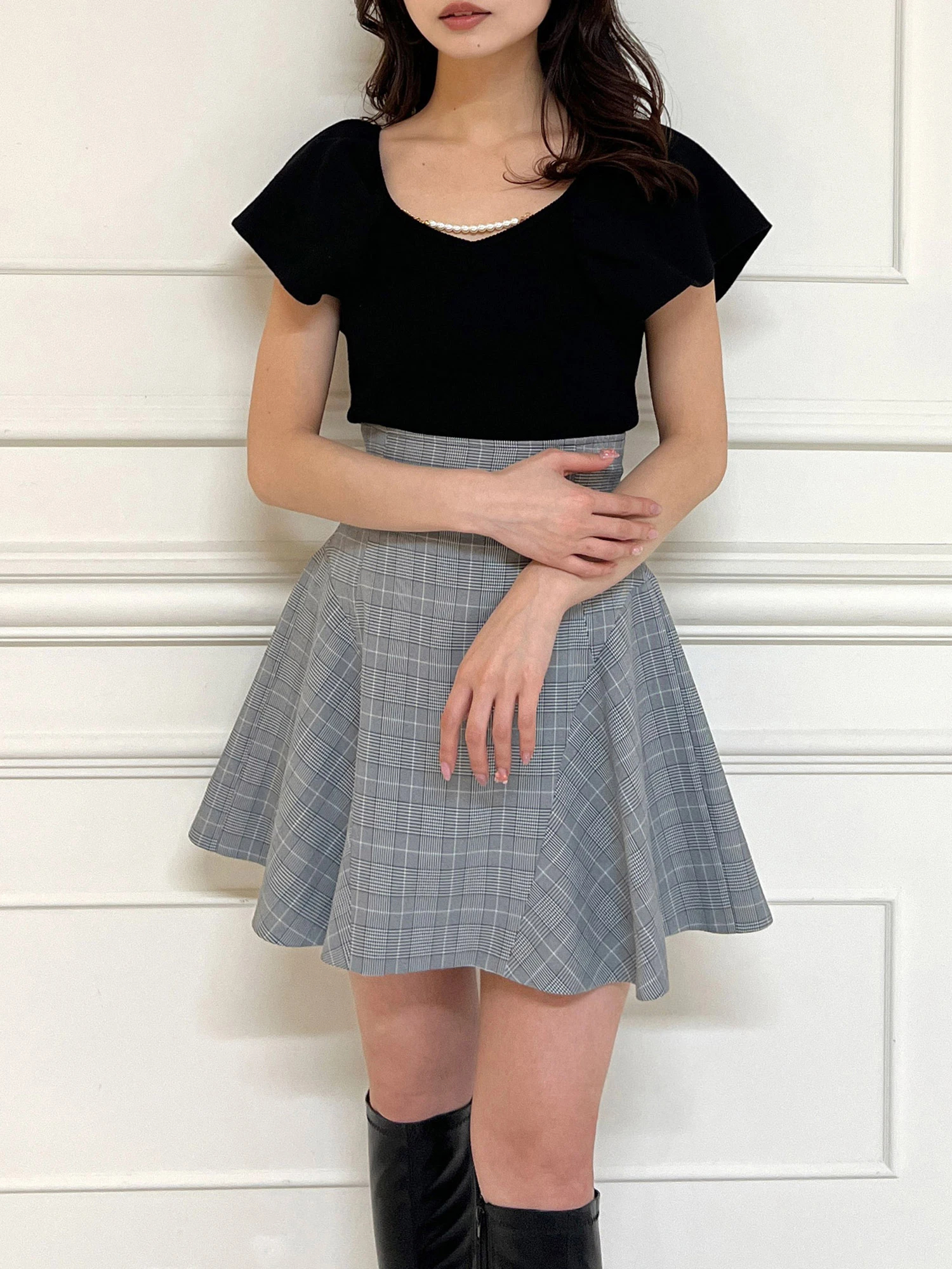 パールページ パール付フロッキーロゴTシャツ｜INGNI(イング) 公式通販｜INGNI