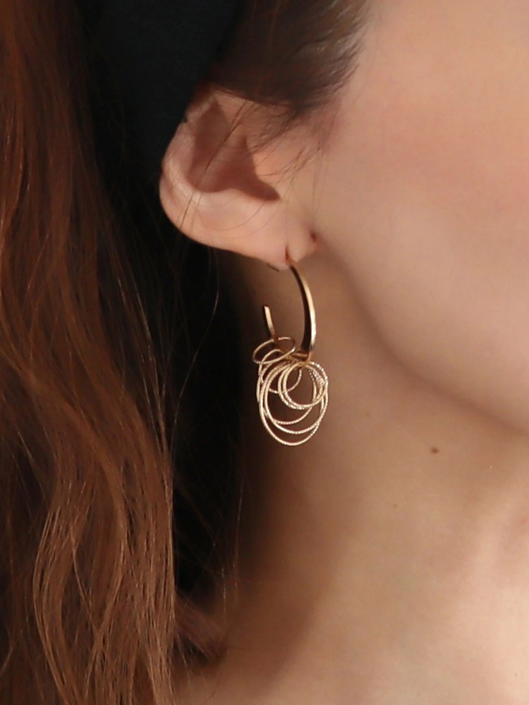 シャラシャラフープピアス｜ピアス・イヤリング｜ファッション小物  