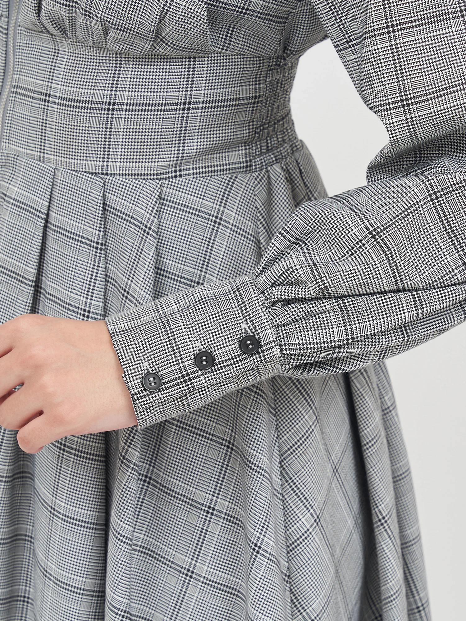 コルセット風フロントZIPシャツワンピース｜シャツワンピース