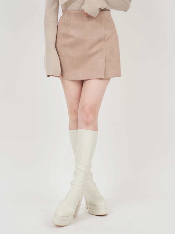 ROYAL PARTY(ロイヤルパーティ) |【GirlsAward2024 A/W 鈴木愛理様着用】フェイクスウェードミニスカパン(モカ)