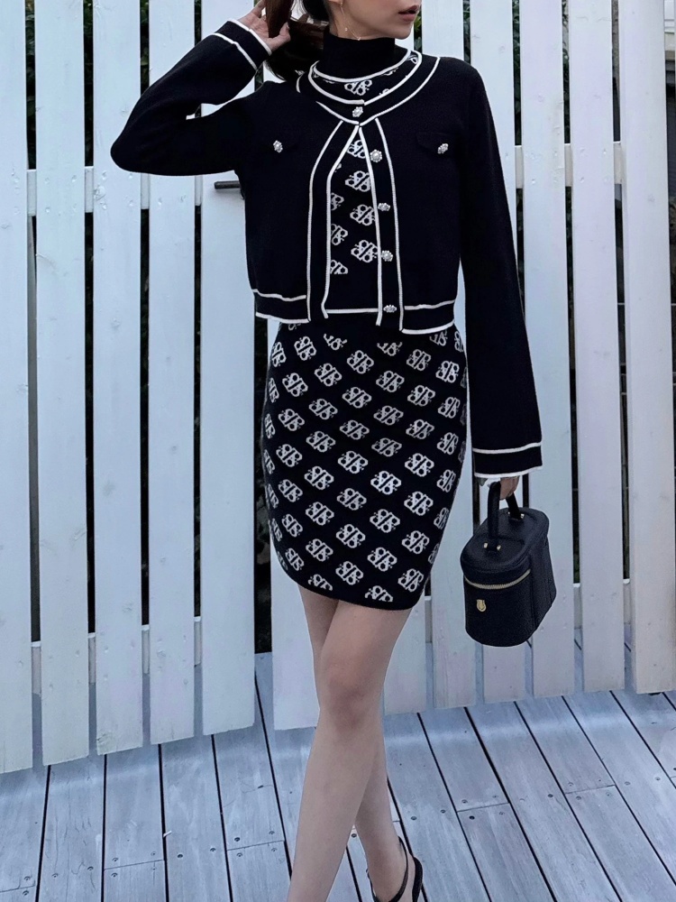 ロゴジャガードニットセットアップ｜セット｜セット｜ROYAL PARTY  