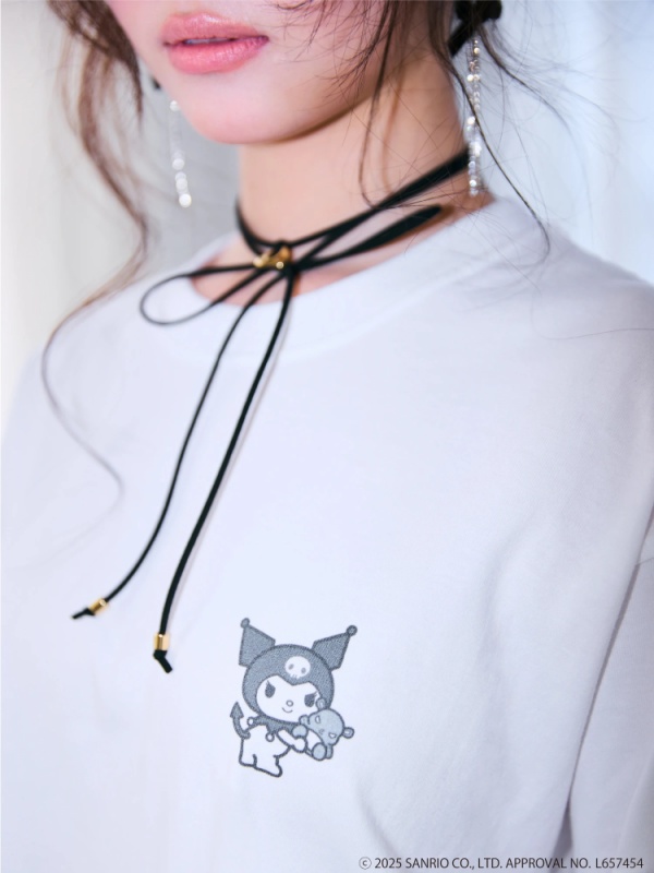 【Kuromi】オーバーTシャツ(オフホワイト)