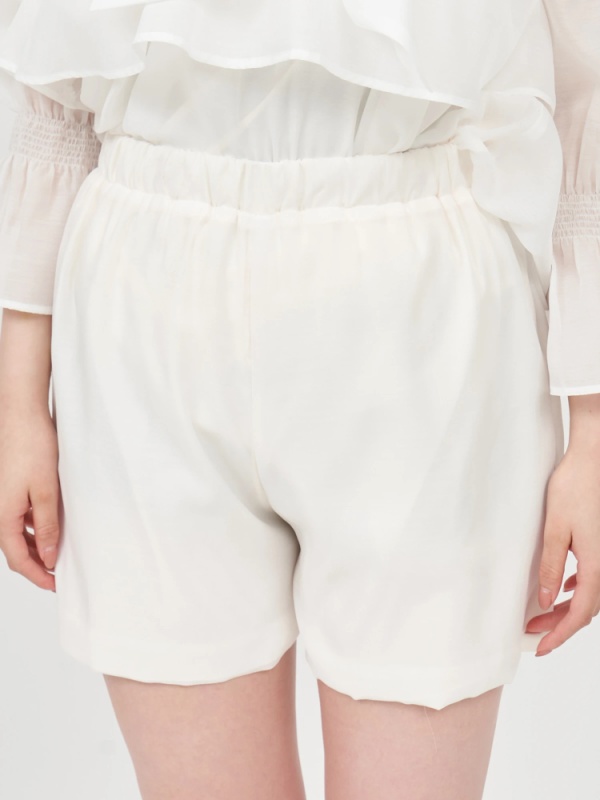 ROYAL PARTY(ロイヤルパーティ) |【GirlsAward2025 S/S 立花琴未様/藤井サチ様 着用】リボン付コールドショルダーブラウスセットアップ