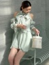 ROYAL PARTY(ロイヤルパーティ) |【GirlsAward2025 S/S 立花琴未様/藤井サチ様 着用】リボン付コールドショルダーブラウスセットアップ