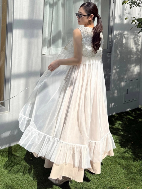 ROYAL PARTY(ロイヤルパーティ) |【GirlsAward2025 S/S 板野友美様/川口ゆりな様 着用】3Dフラワージレ