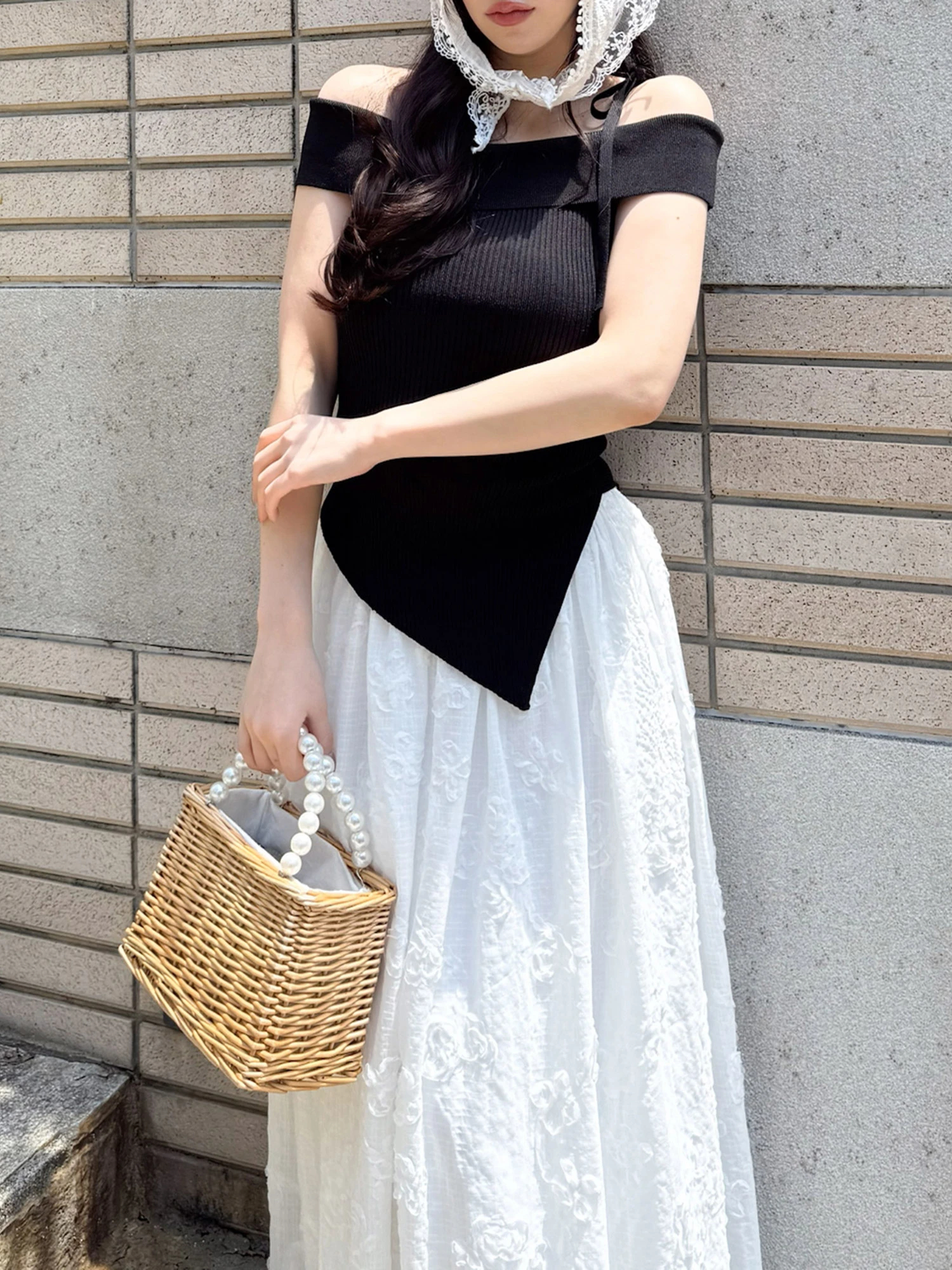トップス tiara バイカラープリーツトップス｜TIARA（ティアラ）｜商品詳細