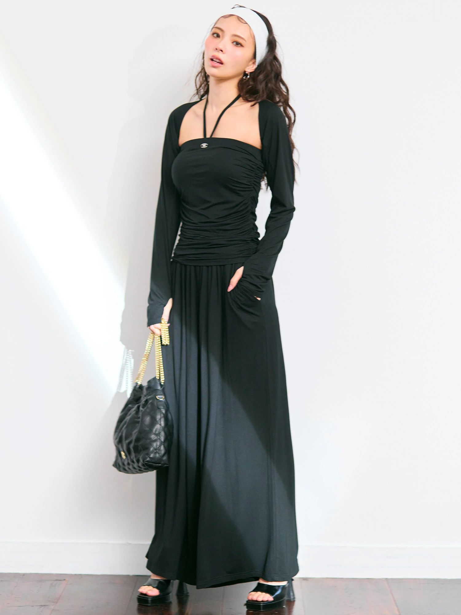 RO3467EW022792_fw_thumbM.jpg