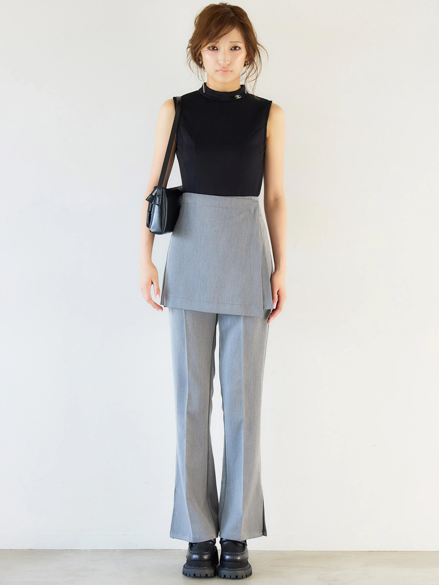 トゥルー ロイヤル レディース カジュアルパンツ ボトムス Casual pants