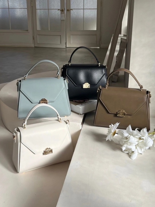 mytwilight PARIS ロゴモチーフ台形ミニバッグ(ブルー系)