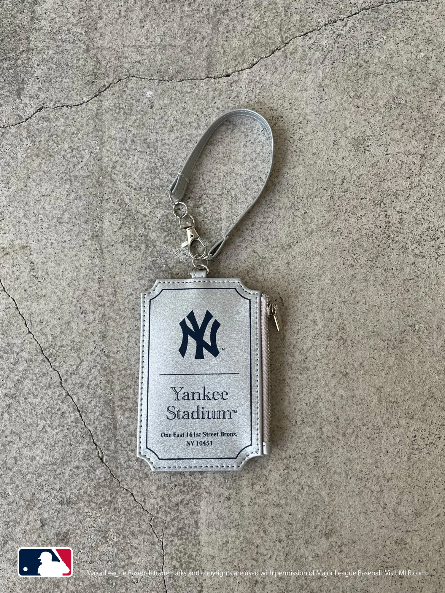 MLB】マルチway パスケース｜ファッション小物｜ファッション