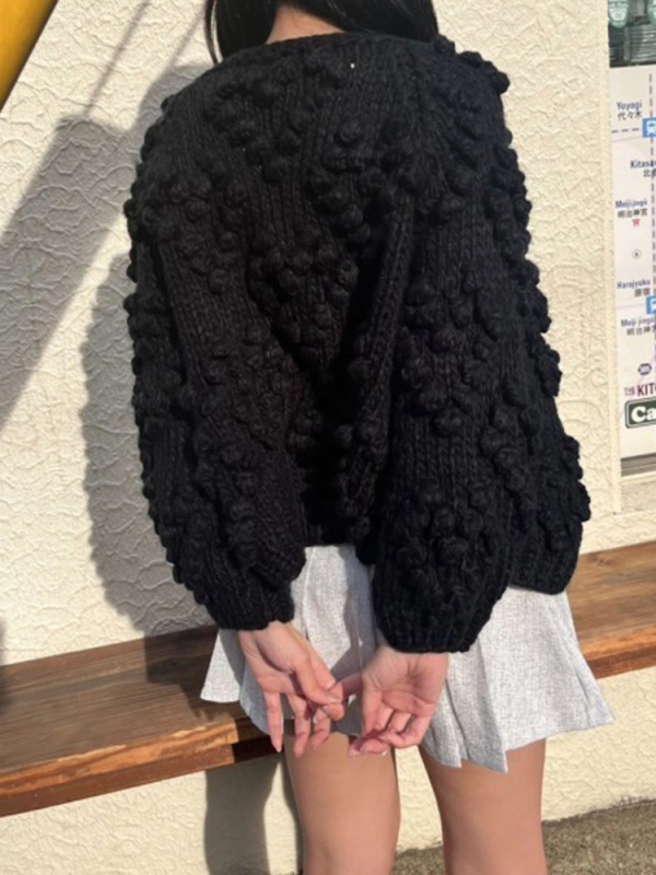 MORE self LOVE(モアセルフラブ) |heart pompon knit