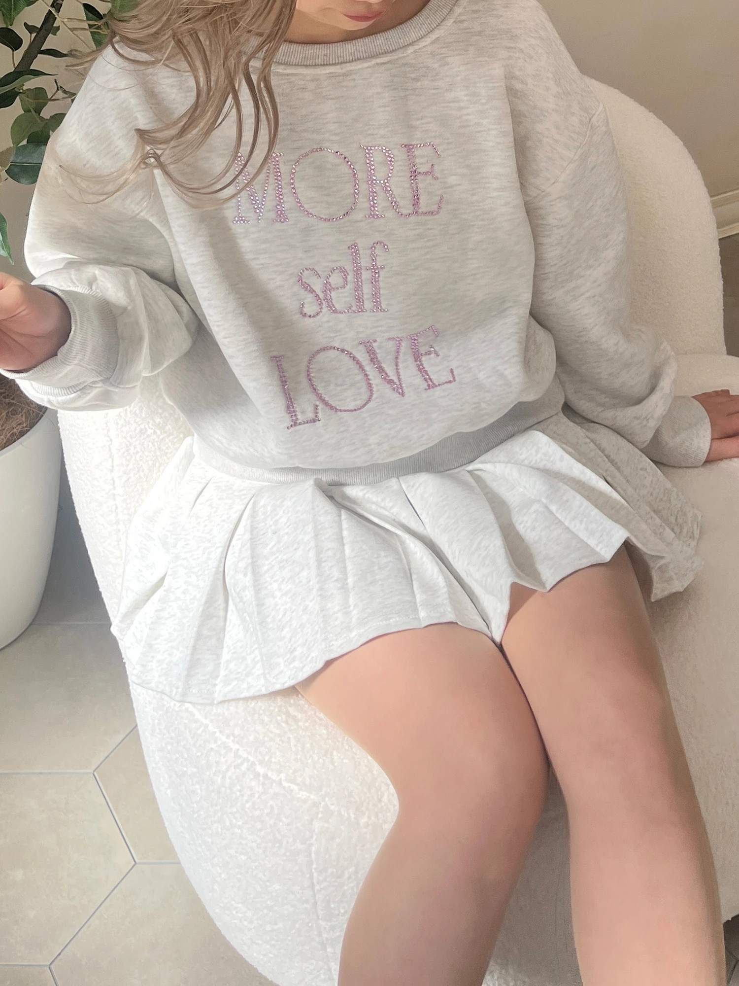 トレーナー スウェット MORE self LOVE logo rhinestone sweat レディース MORE self LOVE トレーナー スウェット logo rhinestone sweat