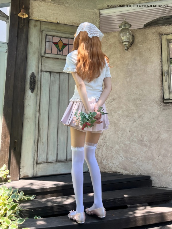 MORE self LOVE(モアセルフラブ) |ANGEL【HELLO KITTY】RHINESTONE TEE