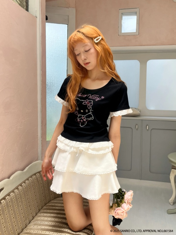 MORE self LOVE(モアセルフラブ) |ANGEL【HELLO KITTY】RHINESTONE TEE
