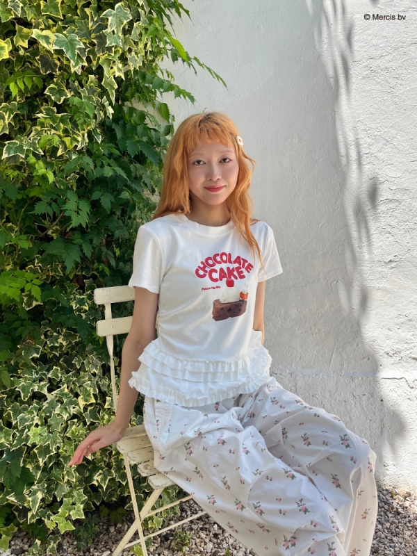 MORE self LOVE(モアセルフラブ) |【miffy】Chocolate Cake TEE