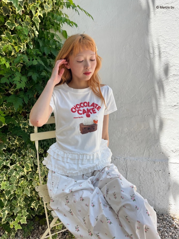 MORE self LOVE(モアセルフラブ) |【miffy】Chocolate Cake TEE