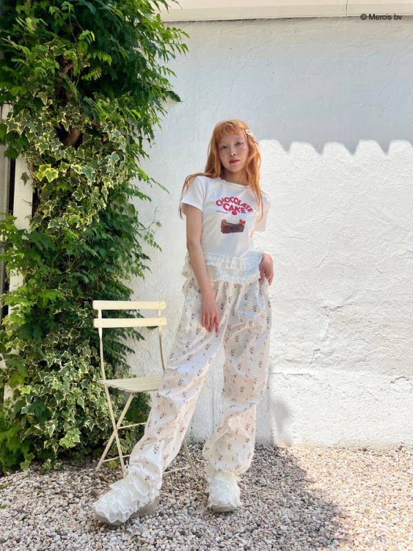 MORE self LOVE(モアセルフラブ) |【miffy】Chocolate Cake TEE