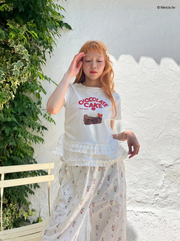 MORE self LOVE(モアセルフラブ) |【miffy】Chocolate Cake TEE