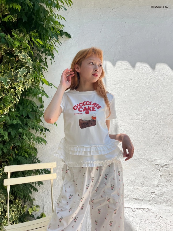 MORE self LOVE(モアセルフラブ) |【miffy】Chocolate Cake TEE