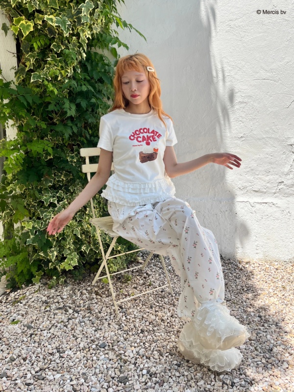 MORE self LOVE(モアセルフラブ) |【miffy】Chocolate Cake TEE
