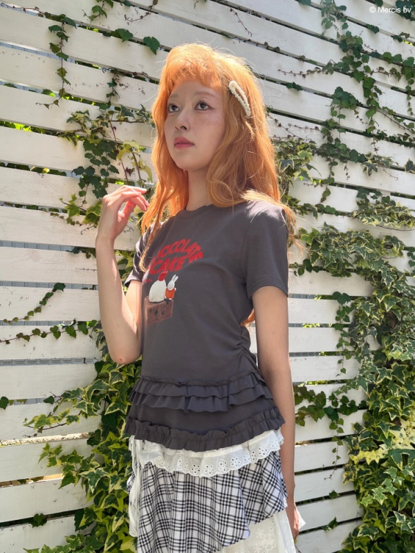 MORE self LOVE(モアセルフラブ) |【miffy】Chocolate Cake TEE