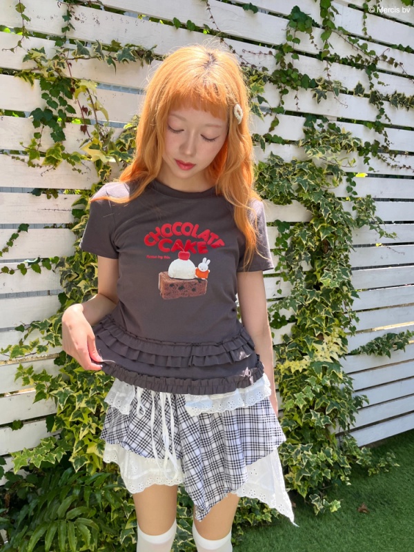MORE self LOVE(モアセルフラブ) |【miffy】Chocolate Cake TEE