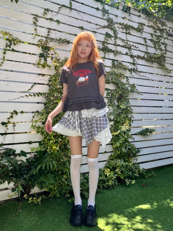 MORE self LOVE(モアセルフラブ) |【miffy】Chocolate Cake TEE