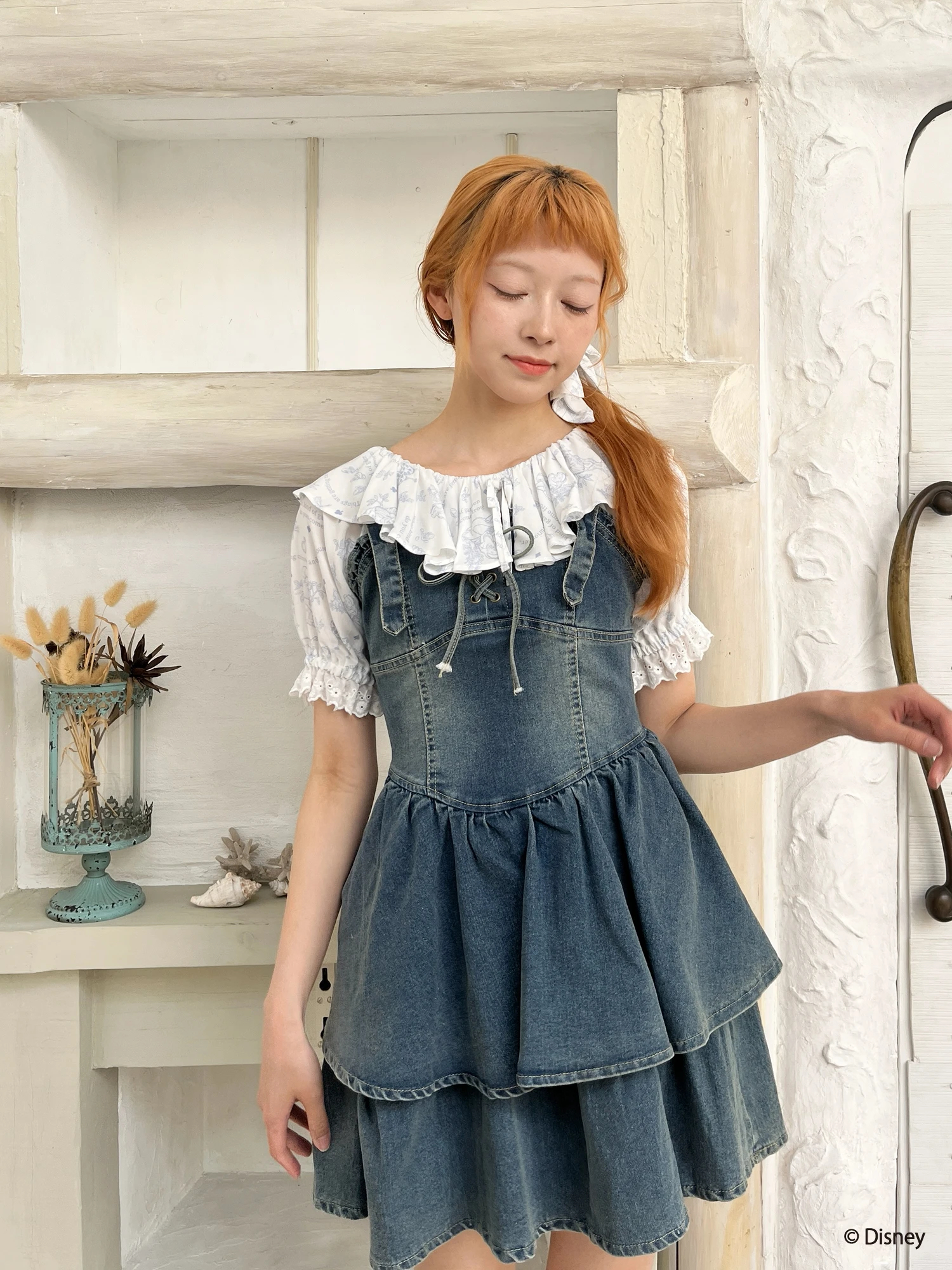 ブラウス シャツ 「Disney」ふしぎの国のアリス/トワル・ドゥ・ジュイSTYLEフリルブラウス レディース Disney】ふしぎの国のアリス/トワル・ドゥ・ジュイSTYLEフリル