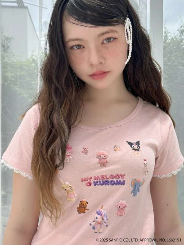 MORE self LOVE(モアセルフラブ) |【MY MELODY & KUROMI】HEART ENCYCLOPEDIA TEE(ピンク)