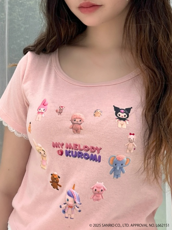MORE self LOVE(モアセルフラブ) |【MY MELODY & KUROMI】HEART ENCYCLOPEDIA TEE