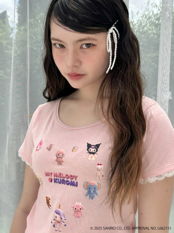 MORE self LOVE(モアセルフラブ) |【MY MELODY & KUROMI】HEART ENCYCLOPEDIA TEE